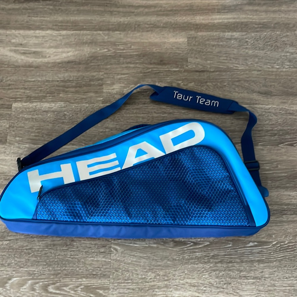 Like new HEAD tennis bag